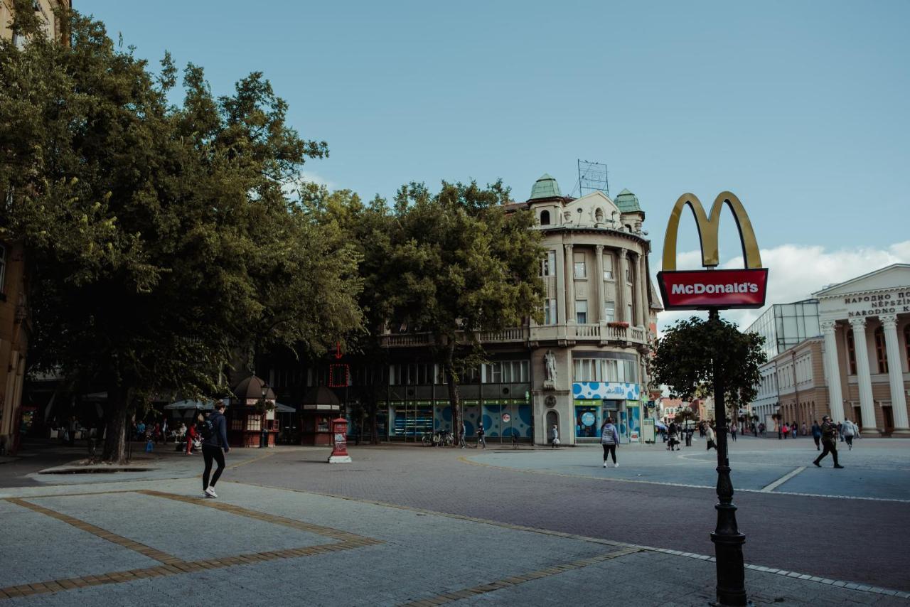 Opera 1 Διαμέρισμα Σουμπότικα Εξωτερικό φωτογραφία
